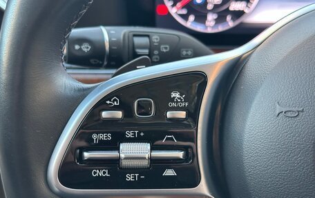 Mercedes-Benz E-Класс, 2019 год, 4 500 000 рублей, 33 фотография