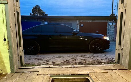 BMW 5 серия, 2011 год, 1 300 000 рублей, 1 фотография