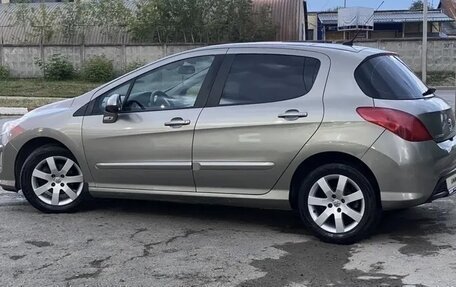Peugeot 308 II, 2010 год, 4 фотография