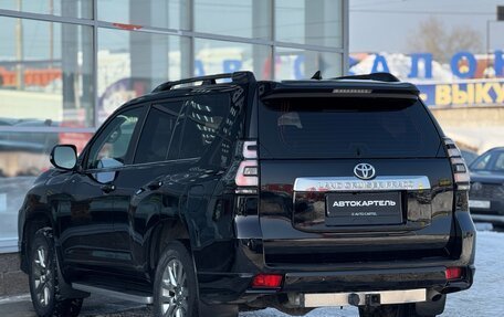 Toyota Land Cruiser Prado 150 рестайлинг 2, 2019 год, 5 500 000 рублей, 17 фотография