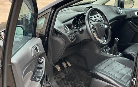 Ford Fiesta, 2016 год, 930 000 рублей, 8 фотография