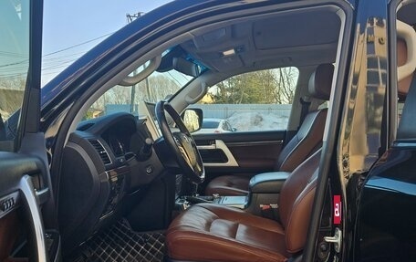 Toyota Land Cruiser 200, 2018 год, 7 999 000 рублей, 10 фотография