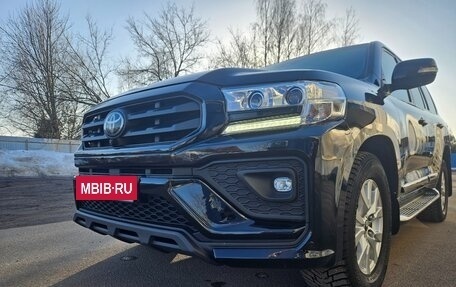 Toyota Land Cruiser 200, 2018 год, 7 999 000 рублей, 26 фотография