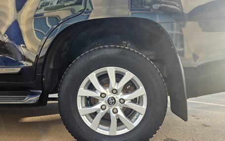 Toyota Land Cruiser 200, 2018 год, 7 999 000 рублей, 29 фотография