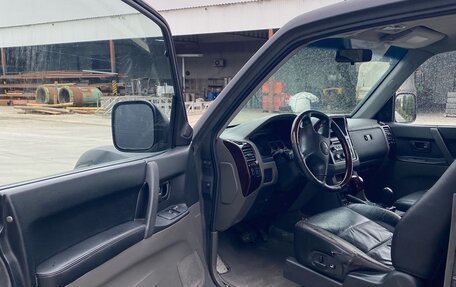 Mitsubishi Pajero III рестайлинг, 2002 год, 1 950 000 рублей, 16 фотография