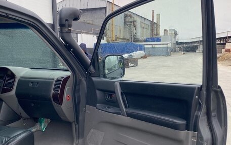 Mitsubishi Pajero III рестайлинг, 2002 год, 1 950 000 рублей, 13 фотография