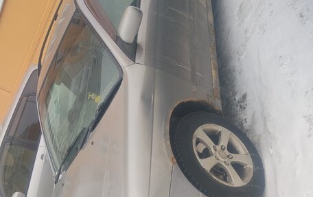 Nissan Avenir II, 2001 год, 190 000 рублей, 3 фотография