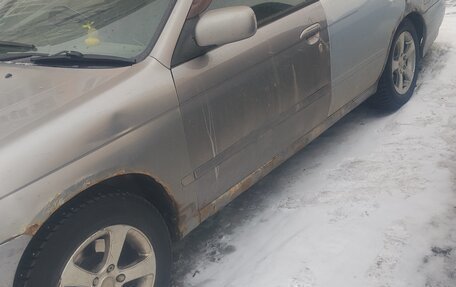 Nissan Avenir II, 2001 год, 190 000 рублей, 2 фотография