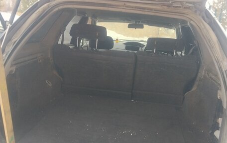 Nissan Avenir II, 2001 год, 190 000 рублей, 10 фотография