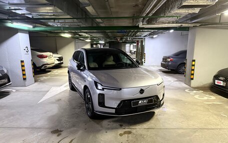 Volvo XC70, 2025 год, 7 950 000 рублей, 10 фотография