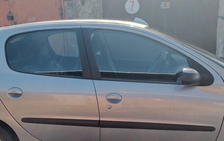 Peugeot 206, 2004 год, 219 000 рублей, 9 фотография