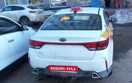 KIA Rio IV, 2020 год, 950 000 рублей, 3 фотография