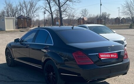 Mercedes-Benz S-Класс, 2009 год, 1 600 000 рублей, 5 фотография