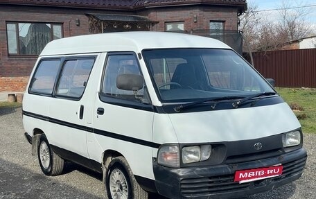 Daihatsu Delta Wagon II, 1993 год, 280 000 рублей, 2 фотография