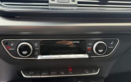 Audi Q5, 2022 год, 4 800 000 рублей, 11 фотография