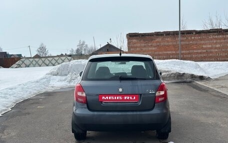 Skoda Fabia II, 2010 год, 270 000 рублей, 3 фотография