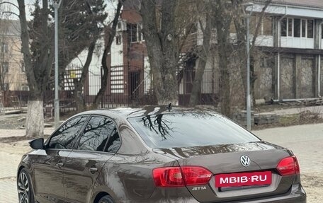 Volkswagen Jetta VI, 2013 год, 1 300 000 рублей, 6 фотография