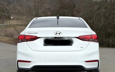 Hyundai Solaris II рестайлинг, 2018 год, 1 370 000 рублей, 3 фотография