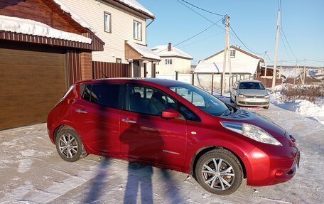 Nissan Leaf I, 2015 год, 860 000 рублей, 11 фотография