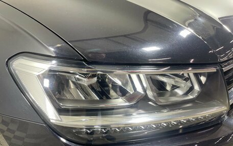 Volkswagen Tiguan II, 2018 год, 2 300 000 рублей, 8 фотография