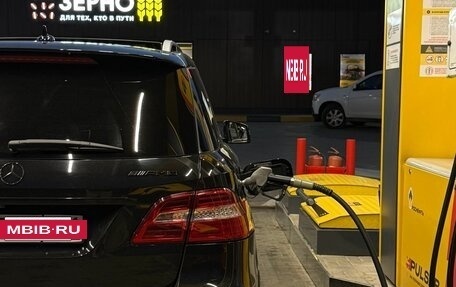 Mercedes-Benz M-Класс AMG, 2013 год, 2 500 000 рублей, 11 фотография