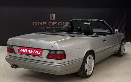Mercedes-Benz E-Класс, 1993 год, 6 200 000 рублей, 4 фотография