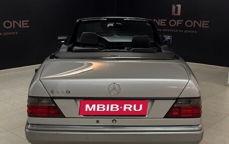 Mercedes-Benz E-Класс, 1993 год, 6 200 000 рублей, 5 фотография