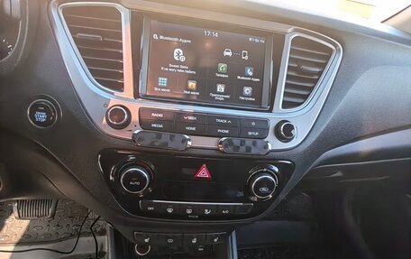 Hyundai Solaris II рестайлинг, 2020 год, 1 250 000 рублей, 13 фотография