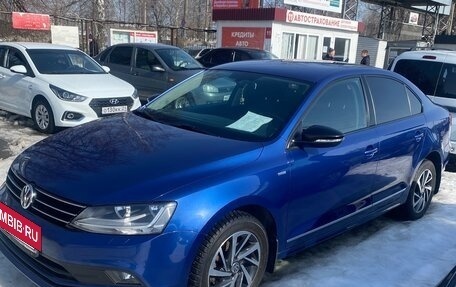 Volkswagen Jetta VI, 2018 год, 1 485 000 рублей, 2 фотография