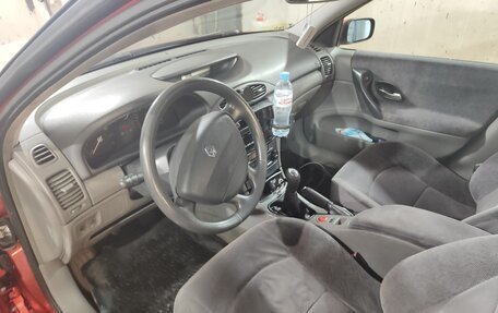 Renault Laguna II, 2002 год, 370 000 рублей, 8 фотография