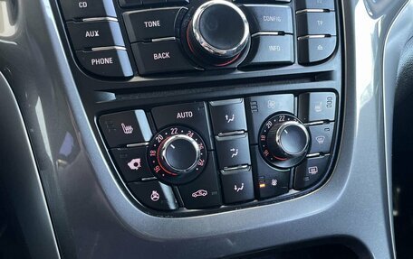 Opel Astra J, 2012 год, 678 000 рублей, 24 фотография