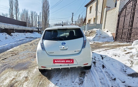 Nissan Leaf I, 2014 год, 710 000 рублей, 2 фотография
