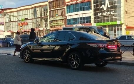 Toyota Camry, 2022 год, 2 650 000 рублей, 1 фотография