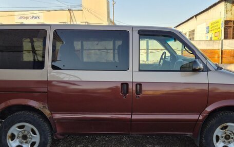 Chevrolet Astro, 2002 год, 1 000 000 рублей, 3 фотография