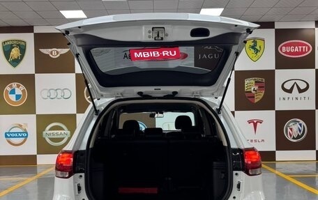 Mitsubishi Outlander III рестайлинг 3, 2022 год, 2 178 000 рублей, 18 фотография