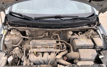 Hyundai Solaris II рестайлинг, 2012 год, 810 000 рублей, 18 фотография