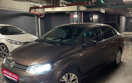 Volkswagen Polo VI (EU Market), 2014 год, 895 000 рублей, 2 фотография