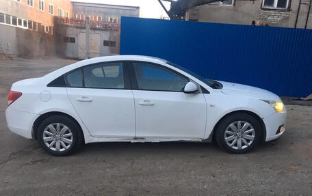 Chevrolet Cruze II, 2011 год, 350 000 рублей, 2 фотография