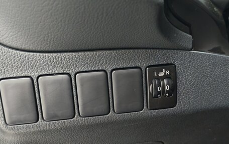 Mitsubishi Outlander III рестайлинг 3, 2022 год, 2 190 000 рублей, 13 фотография