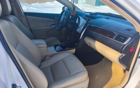 Toyota Camry, 2016 год, 2 350 000 рублей, 2 фотография