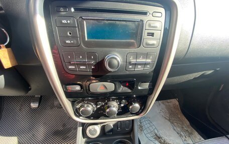 Renault Duster I рестайлинг, 2014 год, 1 000 000 рублей, 25 фотография