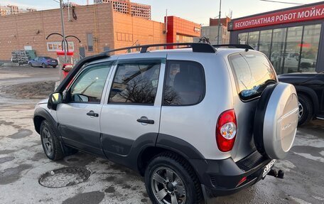 Chevrolet Niva I рестайлинг, 2019 год, 780 000 рублей, 3 фотография