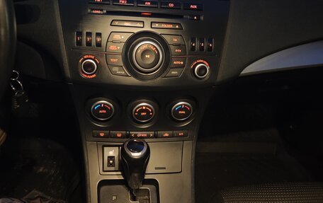 Mazda 3, 2013 год, 1 060 000 рублей, 10 фотография