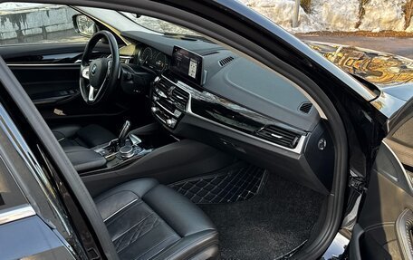 BMW 5 серия, 2019 год, 2 950 000 рублей, 12 фотография