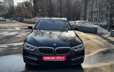 BMW 5 серия, 2019 год, 2 950 000 рублей, 2 фотография