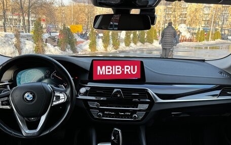 BMW 5 серия, 2019 год, 2 950 000 рублей, 9 фотография