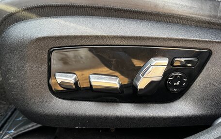 BMW 5 серия, 2019 год, 2 950 000 рублей, 18 фотография