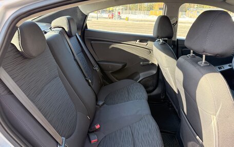 Hyundai Solaris II рестайлинг, 2014 год, 649 000 рублей, 14 фотография