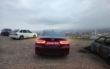 Toyota Camry, 2022 год, 2 650 000 рублей, 4 фотография