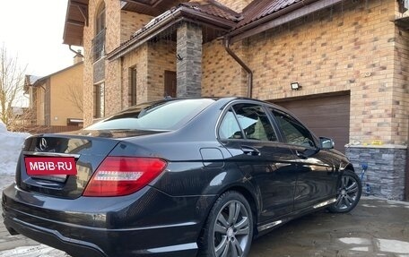 Mercedes-Benz C-Класс, 2012 год, 1 600 000 рублей, 4 фотография